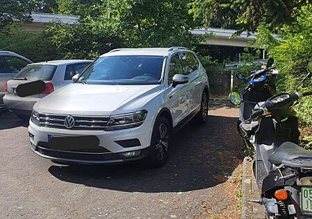 VW Tiguan Allspace Volkswagen 2.0 TDI SCR 4Motion DSG Highline