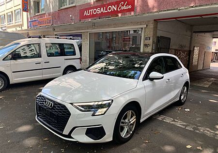 Audi A3 35 TDI 2,0 TDI Virtual Display Matrix Navi SOUNDSY
