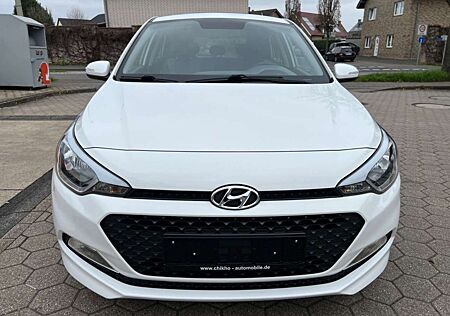 Hyundai i20 1.2KLIMA+1.HAN+12 MONATE GARANTIE+SCHECKHEFT