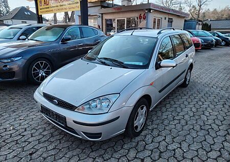 Ford Focus 1.4 Ambiente / Klimaanlage /