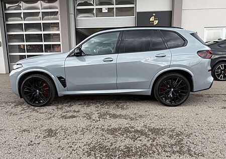 BMW X5 M60 i xDrive*B&W*22 Zoll*Pano*