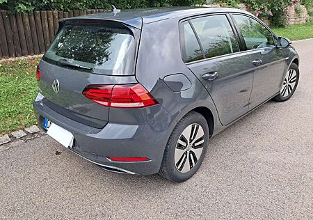 VW e-Golf Volkswagen ACC, CCS, beheizbare Frontscheibe