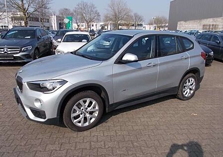 BMW X1 sDrive 18i, PDC, zus. Winterräder
