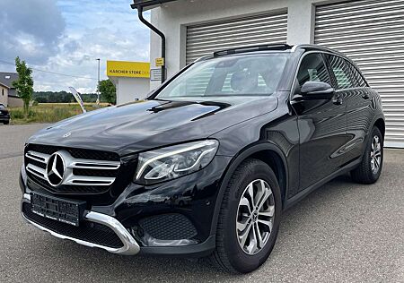 Mercedes-Benz GLC 220 d 4Matic°AMG LINE°LEDER°NAVI°PANO°KAMERA