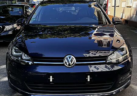 VW Golf Volkswagen Highline BMT