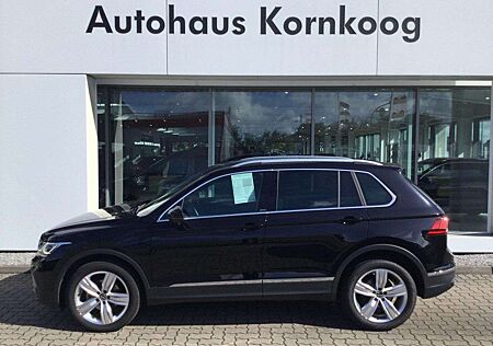 VW Tiguan Volkswagen 2.0 TDI DSG SCR 4MOTION Life LED NAVI ACC A