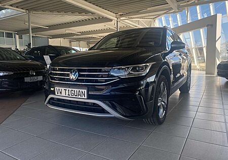 VW Tiguan Allspace Volkswagen Allspace Elegance TDI SCR 4Motion 7-Gang-DSG