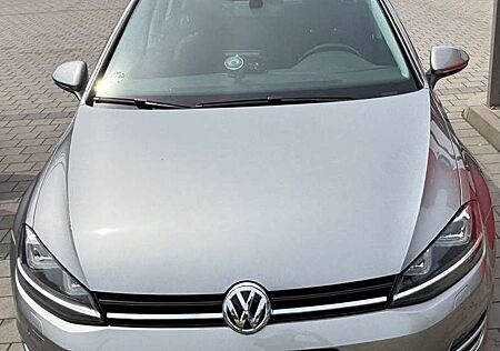 VW Golf Volkswagen 1.4 TSI BlueMotion Technology DSG Highline