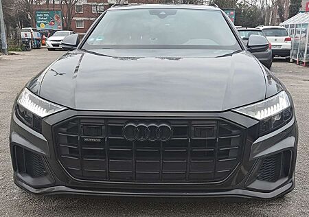 Audi Q8 50 TDI quattro tiptronic