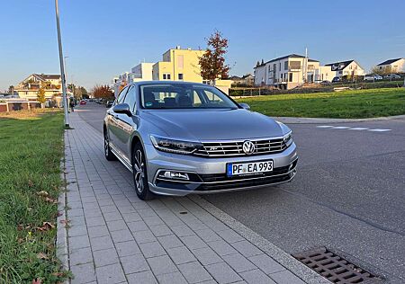 VW Passat Volkswagen 2.0 TDI SCR 4Motion DSG Highline