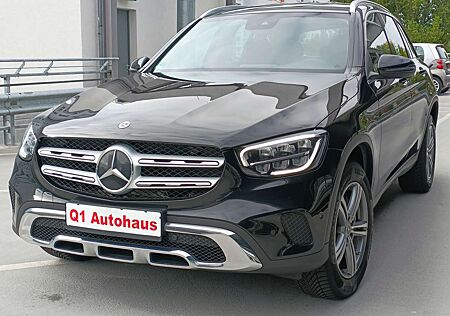 Mercedes-Benz GLC 300 de DISTRONIC/SPUR+TOT/MBUX+DAB/RFK/AHK/EHECKKLAPPE