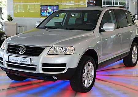 VW Touareg Volkswagen 3.2 V6 Tiptronic*LEDER*NAVI*SHZ*TEMP*ALU