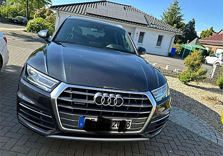 Audi Q5 40 TDI quattro sport