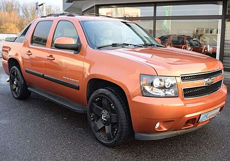 Chevrolet Avalanche 5,3 Benziner*Allrad*LT*AHK*DVD