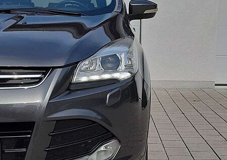 Ford Kuga 2,0TDCi/4x4/Individual/Kamera/SYNC