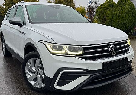 VW Tiguan Allspace gebraucht kaufen VW Tiguan Allspace Volkswagen Life Head-Up Matrix Alcantara Massage
