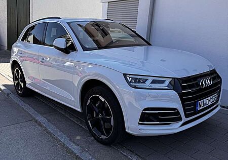 Audi Q5 55 TFSI e quattro S tronic