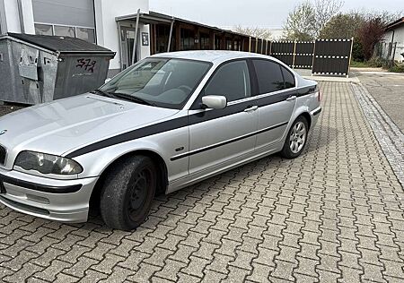 BMW 320i 320 3er