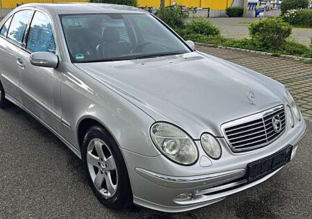 Mercedes-Benz E 200 Kompressor Avantgarde