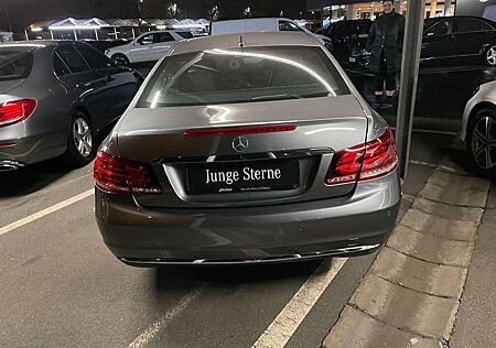 Mercedes-Benz E 220 E-Klasse Coupe Diesel CDI Coupe