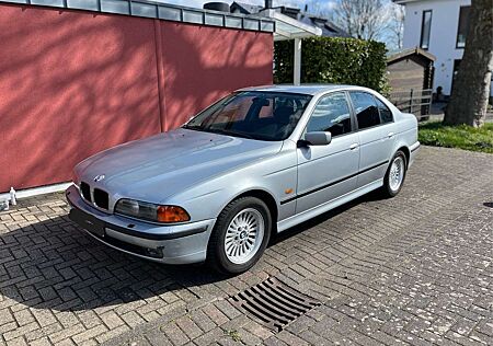 BMW 520i 520 5er