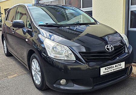 Toyota Verso 2.0D Edition* 1 Hand* Neue Motor 70.TKM