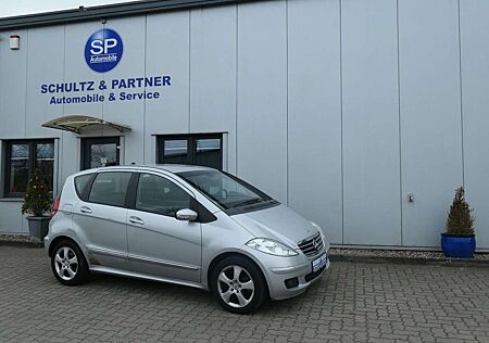 Mercedes-Benz A 150 Avantgarde Automatik // 2.Hd. Service NEU!
