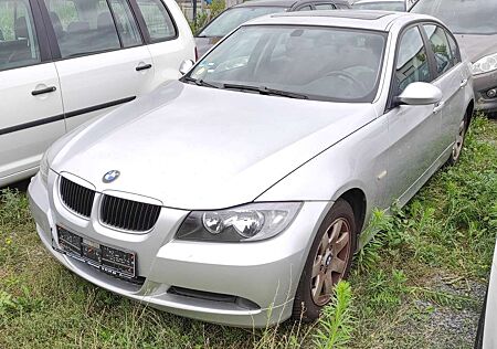 BMW 320i 320 *TÜV 03-26* KLIMA SHZ TEMP BC 8-RÄDER