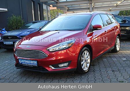 Ford Focus 1.0 Turnier Titanium*NAVI*PDC*MFL*SHZ*TOP!