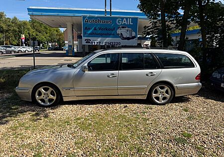 Mercedes-Benz E 320 T Avantgarde,Voll,AHK,Tüv neu!!!