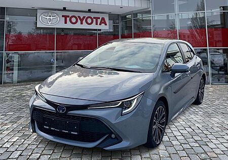 Toyota Corolla 1.8 Team D 2xKlima ACC AUT Fernlichtass.
