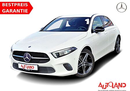 Mercedes-Benz A 220 A220 Night Paket Klimaaut. LED Navi PDC Memory