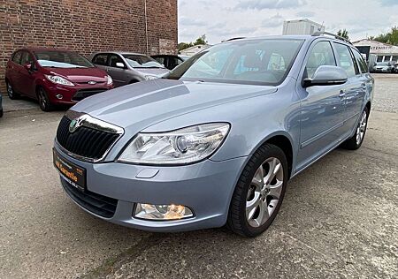 Skoda Octavia Combi Leder+Schiebedach+Winterräder