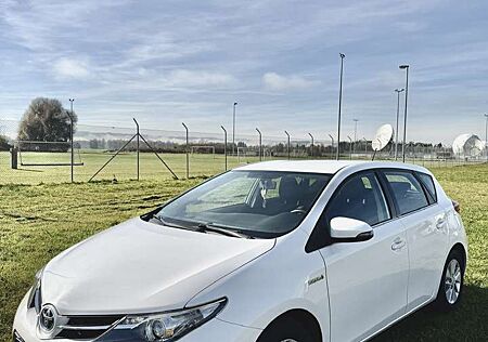 Toyota Auris 1.8 Hybrid Life