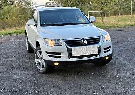 VW Touareg Volkswagen 2.5 R5 TDI DPF Aut. Individual