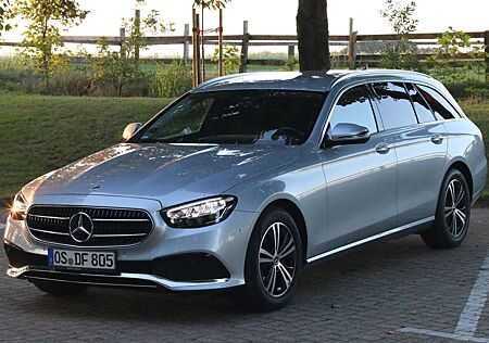 Mercedes-Benz E 220 d T 9G-TRONIC Avantgarde