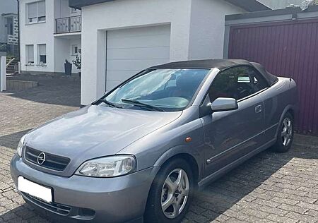 Opel Astra Cabrio 1.6 16V Linea Rossa