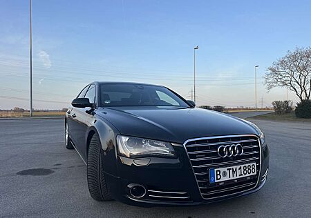 Audi A8 4.2 TDI DPF quattro tiptronic