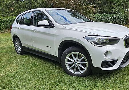 BMW X1 xDrive20d Aut. ALLRAD Vollausstattg./TÜV+SERV. neu