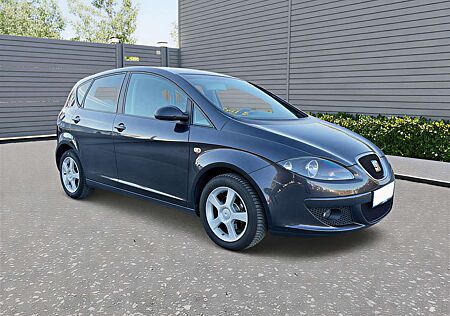 Seat Altea 1.6 - 2.Hand - Scheckheft - TÜV 10.2027 -