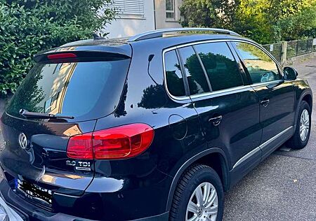 VW Tiguan Volkswagen 2.0 TDI DPF 4Motion BlueMotion Techn. DSG Sport &