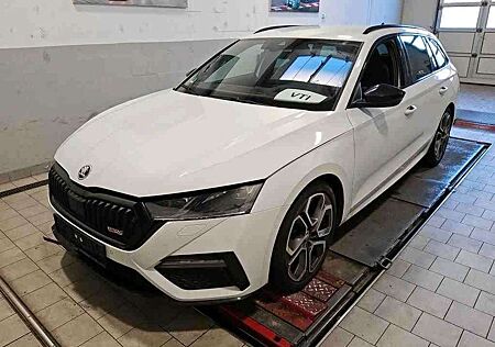 Skoda Octavia Combi RS Plus 2.0TDI DSG Navi SHZ ACC