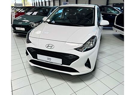 Hyundai i10 i 10 FL (MY25) 1.0 Benzin (63 PS) 5-MT 2WD