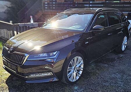 Skoda Superb Combi 1.4 TSI iV DSG L