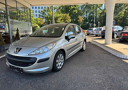 Peugeot 207 Tendance, aus 1.Hand org. 79 tkm