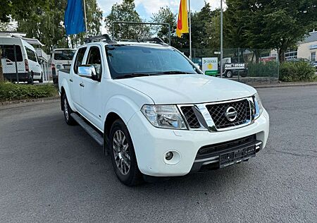 Nissan Navara Pickup Double Cab LE V6 4X4