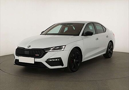 Skoda Octavia 2.0TSI DSG RS Navi+Matrix+Winterpaket