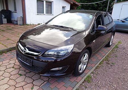 Opel Astra 1.4 Turbo Sports ENERGY -Tüv Neu auf wunsch!