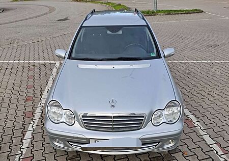 Mercedes-Benz C 180 T Kompressor Classic