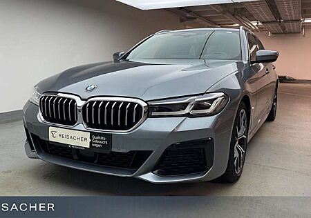 BMW 530 d A xDrive Tou M-Sport,StdHzg,AHK,DAProf,PA+